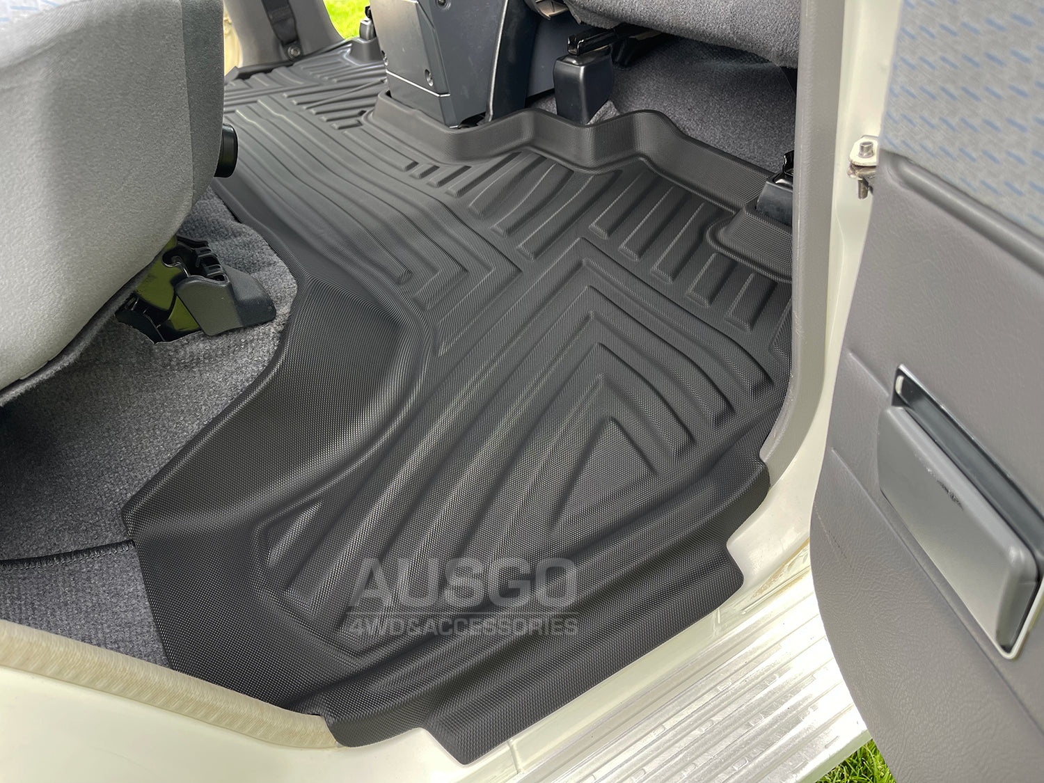 5D Car Floor Mats for Toyota Land Cruiser 79 Series Dual Cab 2012-Onwards