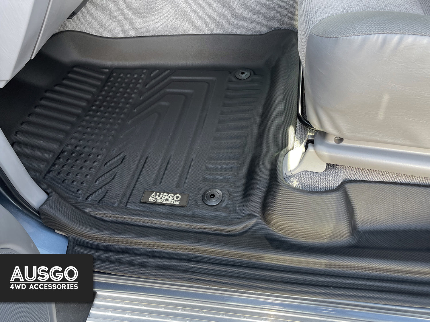 5D Car Floor Mats for Toyota Land Cruiser 100 /105 Series 1998-2007
